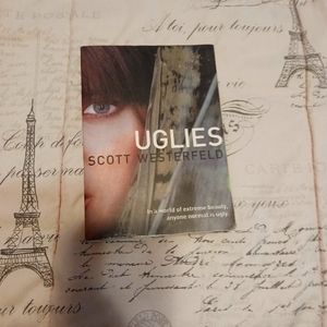 Uglies by Scott Westerfeild